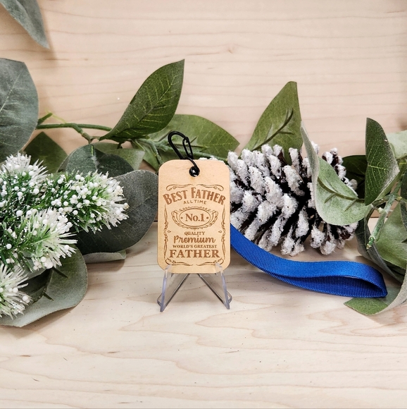 DAD GIFT!!! Keychain Wristlet with Laser Engraved Pendant - Best Father Ever - Picture 2 of 9